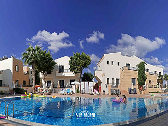 Blue Aegean Hotel & Suites (gezeigte Zimmerbilder sind Wohnbeispiele)